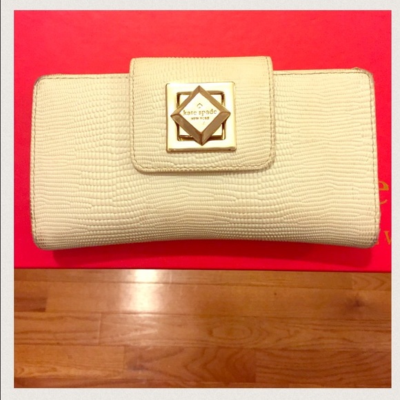 Kate Spade wallet