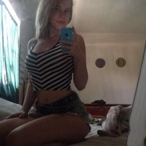 Meet your Posher, Jenna