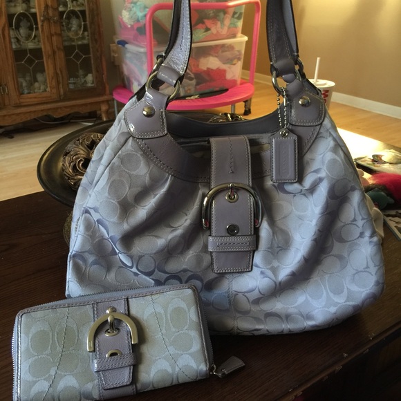 Lavender Coach purse & wallet