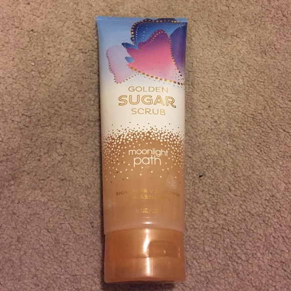 NWT Bath and Body Works Scrubs - Picture 2 of 3