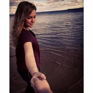 Meet your Posher, Cassandra