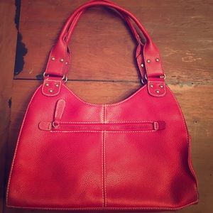 Red purse with lots of pockets!
