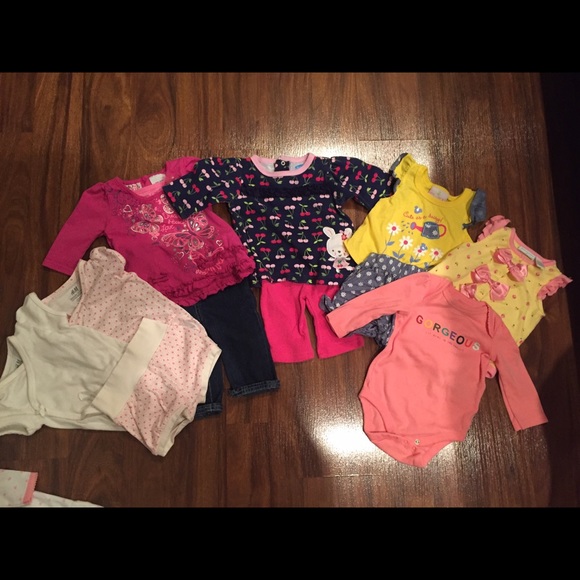 Baby girl clothes lot 3-6 months