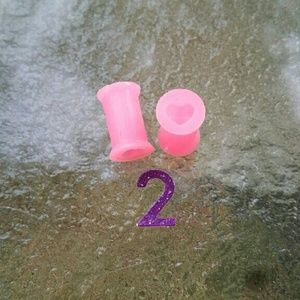 Size 2 silicone plugs