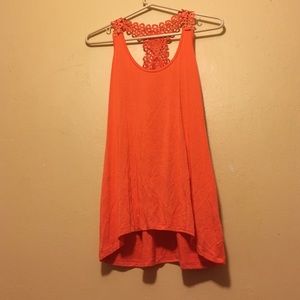 Orange shirt , super cute