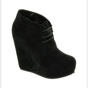 NEW 💥Black Aldo Wedge Booties