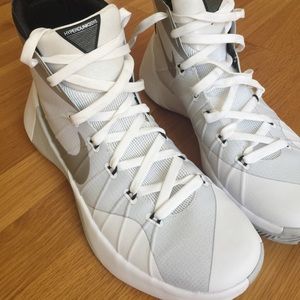 Men's Nike Hyperdunk 2015 - Like New Worn Once!
