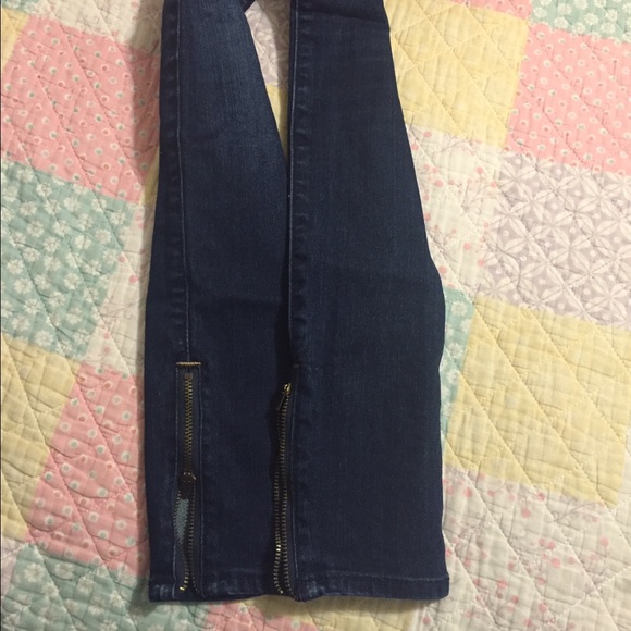 Jeans - Picture 4 of 4