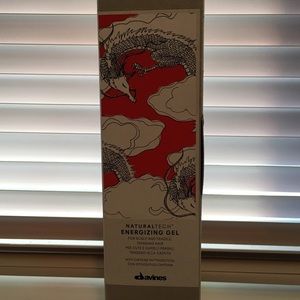 BNIB Davines energizing gel
