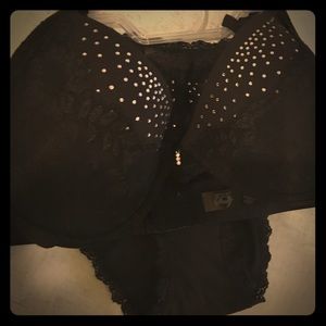 Matching Bra and Panty Set!💕 NWOT