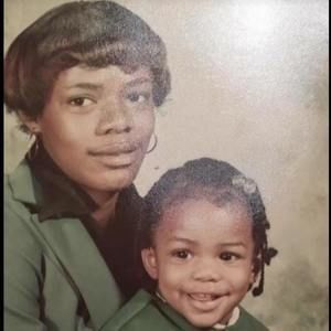 Meet your Posher, Dontae