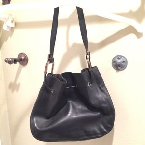 Gucci leather small shoulder bag
