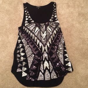 Black sequence tank