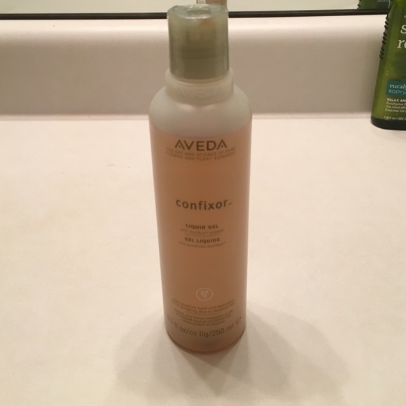 Aveda confixor liquid gel