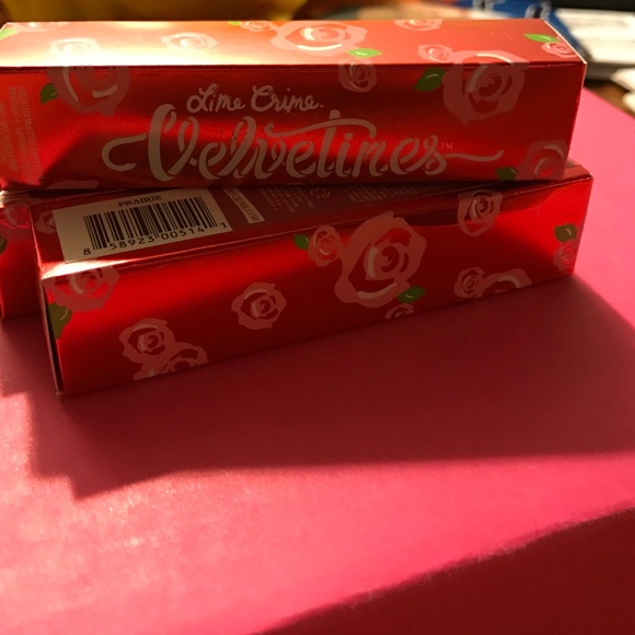 LIME CRIME Velvetines three colors - Picture 3 of 3