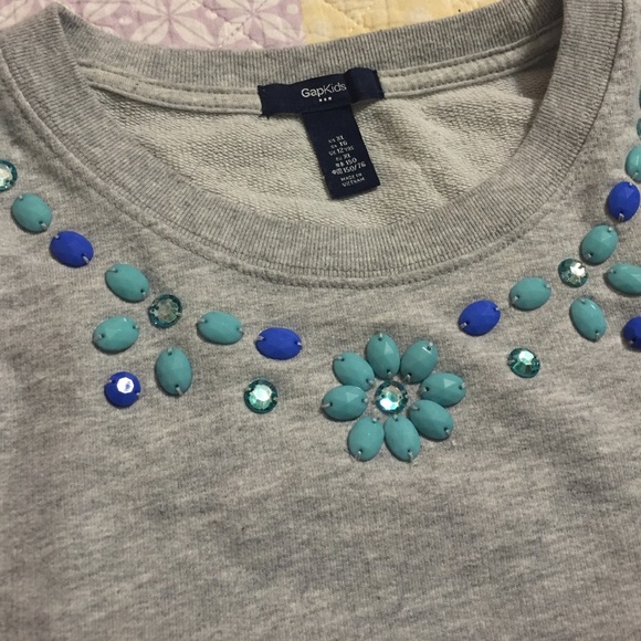 Sweater - Picture 2 of 3