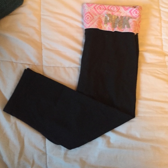 black capri leggings