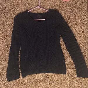 Gap sweater