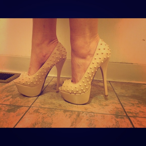Spiked heels