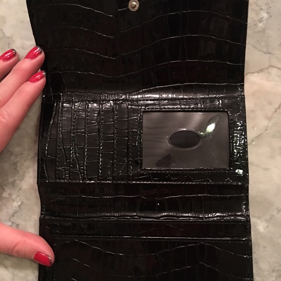 ‼️ GUESS WALLET - Picture 3 of 4