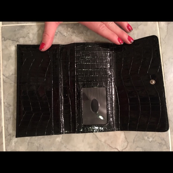 ‼️ GUESS WALLET - Picture 4 of 4