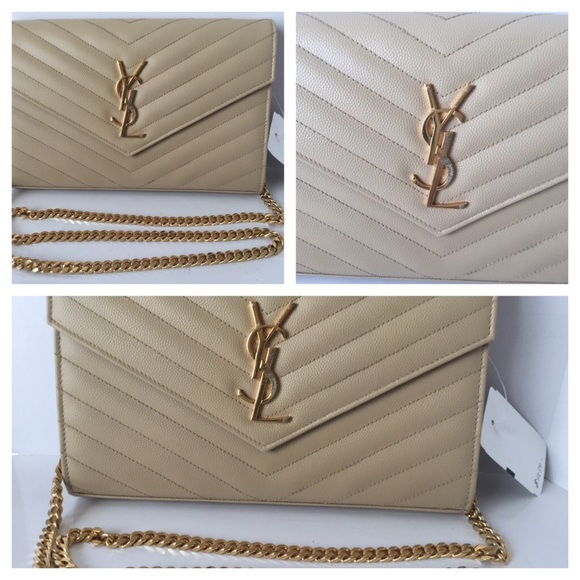 🚩SOLD🚩SAINT LAURENT MONOGRAM SHOULDER BAG - Picture 4 of 4