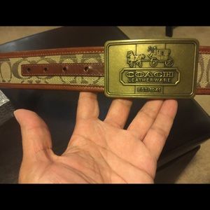 Authentic Coach ladies logo belt