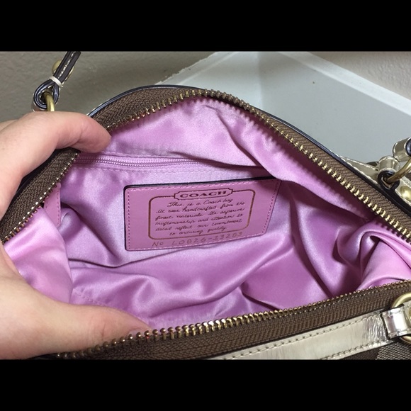 Coach purse - Picture 2 of 3