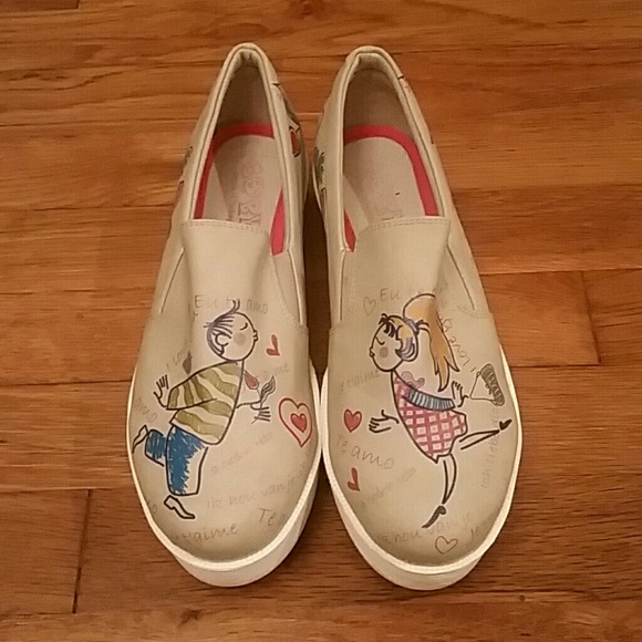 Goby pull on sneakers