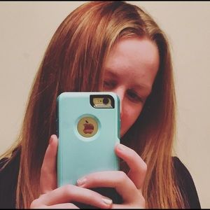 Meet your Posher, Alyse