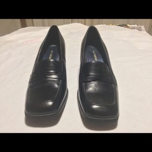Liz Claiborne Classic Work Loafer