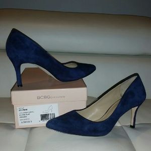 BCBG Eclipse Blue Kidsuede heels