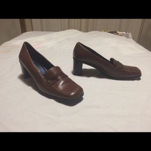 Liz Claiborne Classic Heeled Loafer