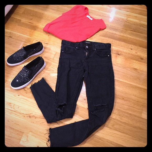 Black broken Jean