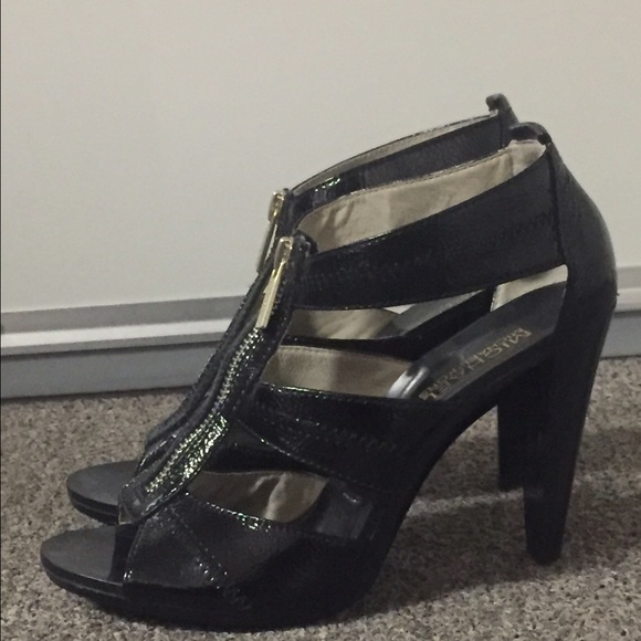 SOLD ON MERCARI MKors OH SO SEXY NWOT Black Heels