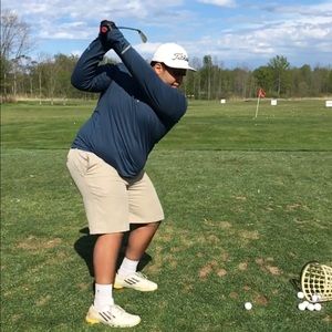 Meet your Posher, Azzat