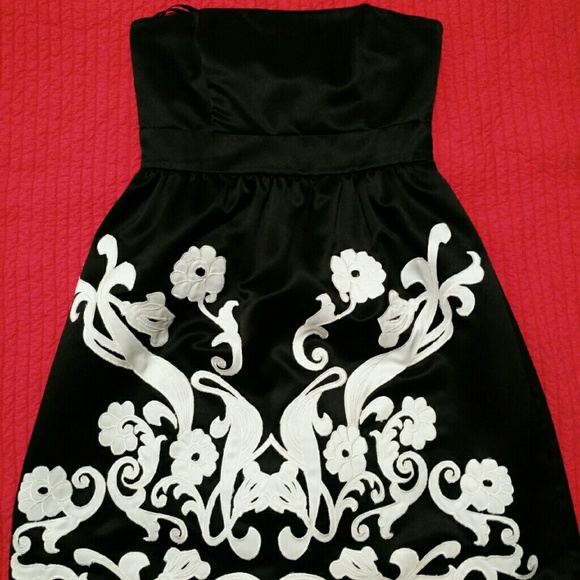 White House Black Market Dress