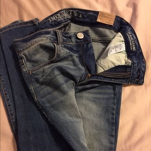 American Eagle High Rise Jegging Size 8