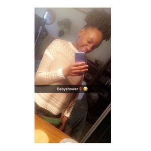 Meet your Posher, Jakayla