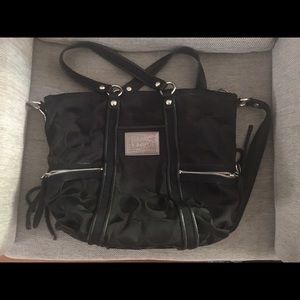 Athletic black Tote