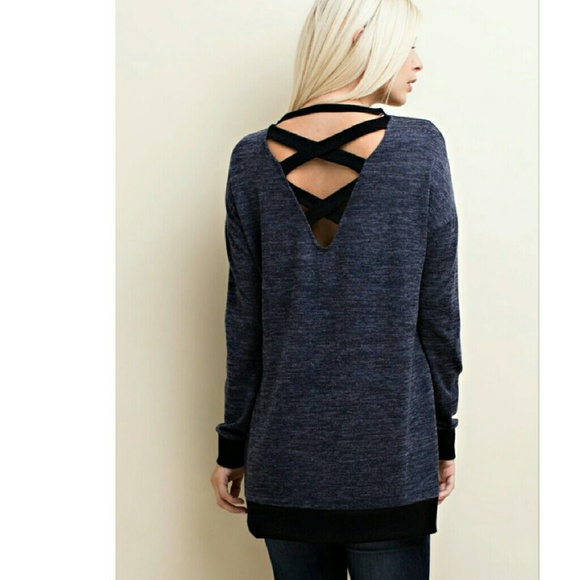 Perfect Criss Cross Top - Picture 2 of 3