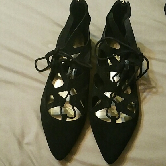 Black Flat Shoes