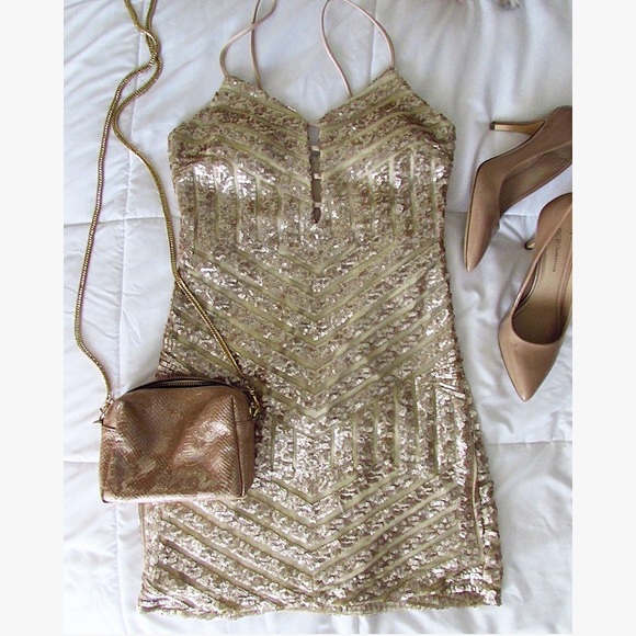 ✨Beautiful Gold Sequined dress✨