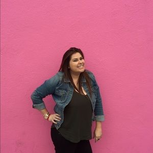 Meet your Posher, Janelle