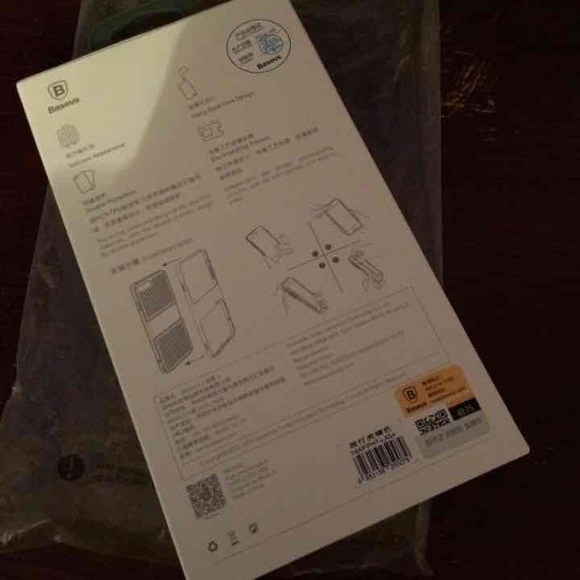 iPhone 7 case - Picture 2 of 4