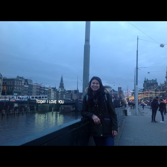 Meet your Posher, Kimberly - Picture 1 of 1
