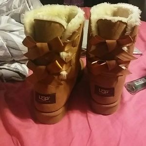 Ugg boots bailey bow