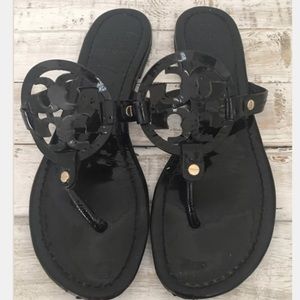 Tory burch miller black patent leather thongs 8.5