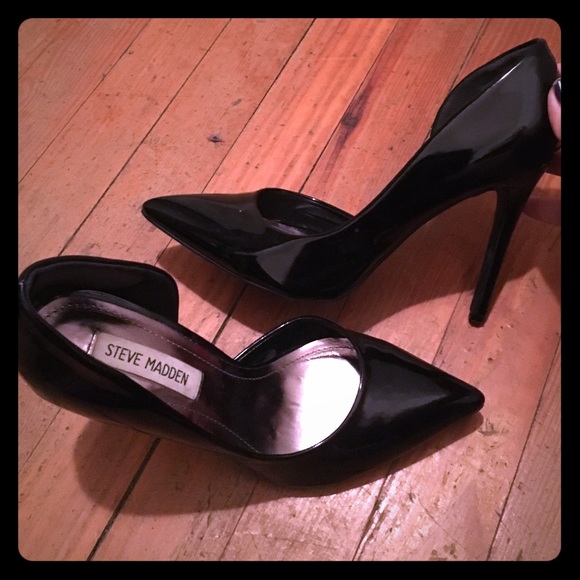 Steve Madden pointy toed heels!