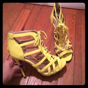 Neon Yellow lace up heels!